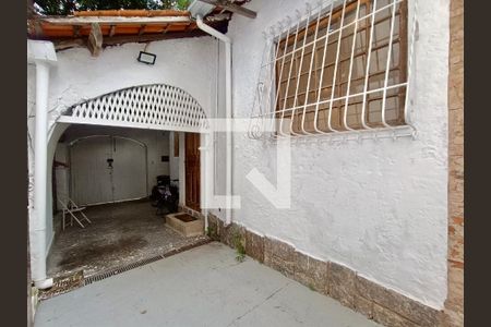Casa para alugar com 600m², 2 quartos e 2 vagasHall de entrada