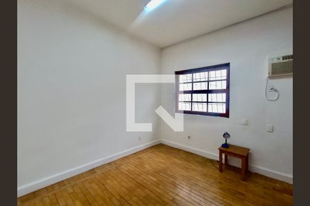 Casa para alugar com 600m², 2 quartos e 2 vagasQuarto 1