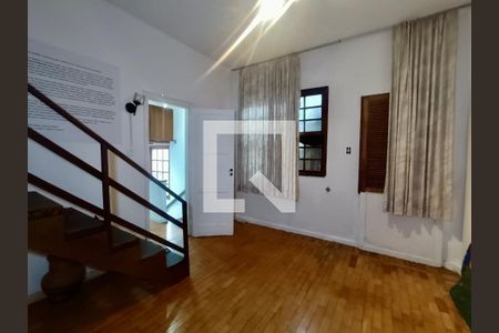 Casa para alugar com 600m², 2 quartos e 2 vagasQuarto 2 