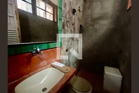Casa para alugar com 600m², 2 quartos e 2 vagasBanheiro social 2