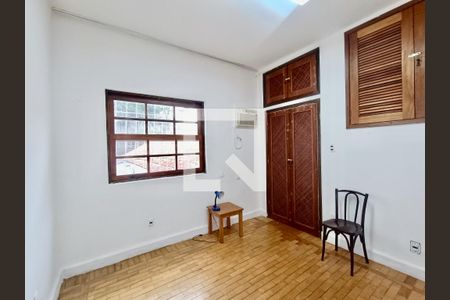 Casa para alugar com 600m², 2 quartos e 2 vagasQuarto 1