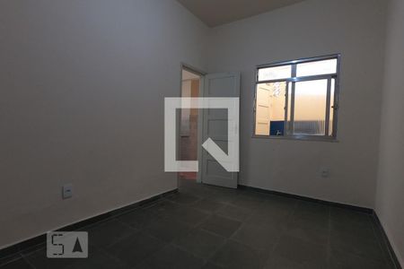 Apartamento para alugar com 1 quarto, 65m² em Cascadura, Rio de Janeiro