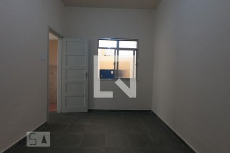 Apartamento para alugar com 1 quarto, 65m² em Cascadura, Rio de Janeiro