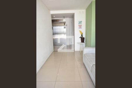 Apartamento para alugar com 70m², 3 quartos e 1 vagaHall social