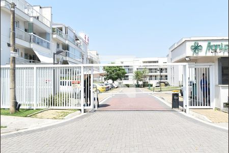 Fachada do condomínio de apartamento para alugar com 3 quartos, 70m² em Campo Grande, Rio de Janeiro