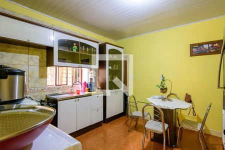Cozinha de casa à venda com 3 quartos, 170m² em Coronel Aparicio Borges, Porto Alegre