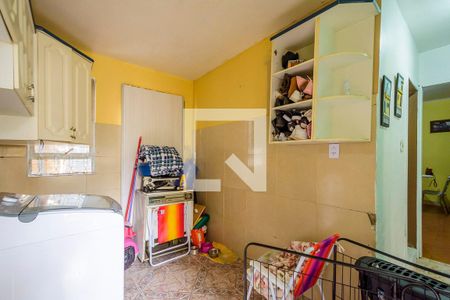 Casa à venda com 170m², 3 quartos e 2 vagas Casa à venda com 170m², 3 quartos e 2 vagasÁrea de Serviço