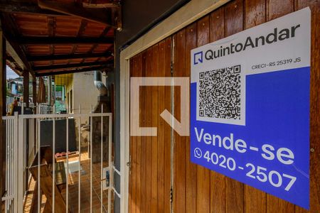 Casa à venda com 170m², 3 quartos e 2 vagas Casa à venda com 170m², 3 quartos e 2 vagasPlaquinha