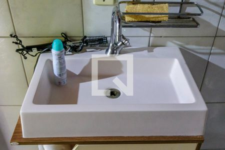 Casa à venda com 170m², 3 quartos e 2 vagas Casa à venda com 170m², 3 quartos e 2 vagasBanheiro da Suíte