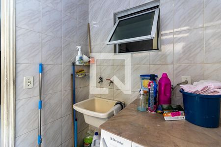 Casa à venda com 200m², 3 quartos e 4 vagasÁrea de Serviço