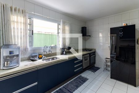 Casa à venda com 200m², 3 quartos e 4 vagasCozinha