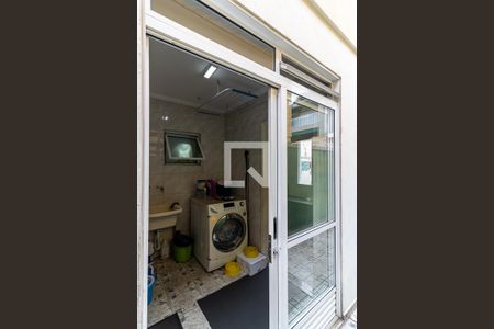 Casa à venda com 200m², 3 quartos e 4 vagasÁrea de Serviço