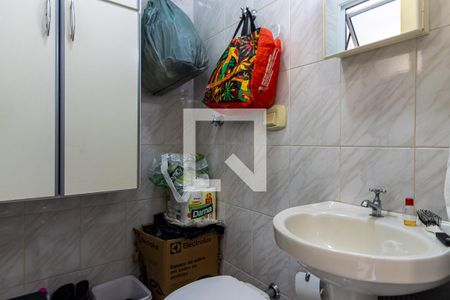 Casa à venda com 200m², 3 quartos e 4 vagasBanheiro de serviço