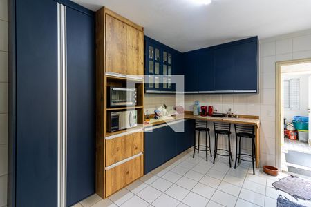 Casa à venda com 200m², 3 quartos e 4 vagasCozinha