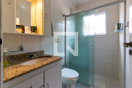 Casa à venda com 200m², 3 quartos e 4 vagasBanheiro 2