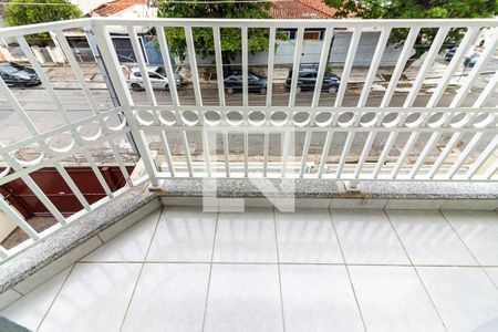 Casa à venda com 200m², 3 quartos e 4 vagasSacada
