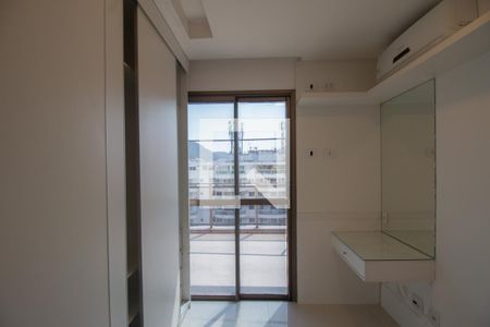 Apartamento à venda com 160m², 2 quartos e 2 vagasQuarto