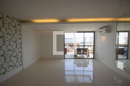 Sala de apartamento para alugar com 2 quartos, 160m² em Recreio dos Bandeirantes, Rio de Janeiro