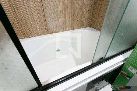 Banheiro de apartamento à venda com 1 quarto, 57m² em Brás, São Paulo