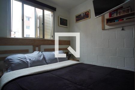 Quarto 2 de apartamento para alugar com 2 quartos, 41m² em Rubem Berta, Porto Alegre