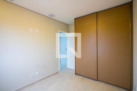 Quarto 1 de apartamento para alugar com 2 quartos, 54m² em Vila Humaitá, Santo André