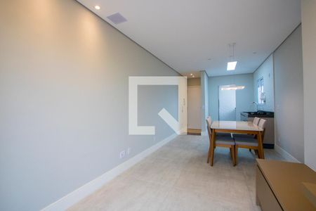 Sala de apartamento para alugar com 2 quartos, 54m² em Vila Humaitá, Santo André