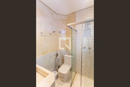 Banheiro do Suíte de apartamento à venda com 4 quartos, 200m² em Santo Antônio, Belo Horizonte