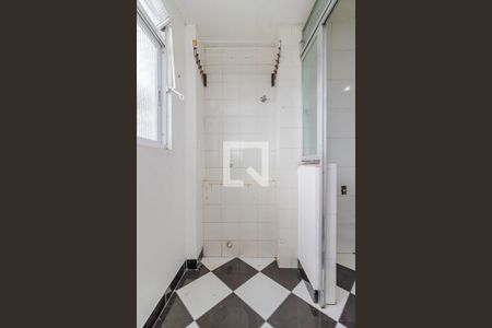 Apartamento à venda com 64m², 2 quartos e 1 vaga Apartamento à venda com 64m², 2 quartos e 1 vagaÁrea de serviço