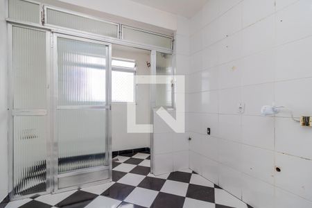 Apartamento à venda com 64m², 2 quartos e 1 vaga Apartamento à venda com 64m², 2 quartos e 1 vagaCozinha