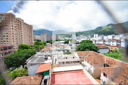 Vista do Quarto 1 de apartamento para alugar com 2 quartos, 62m² em Vila Isabel, Rio de Janeiro