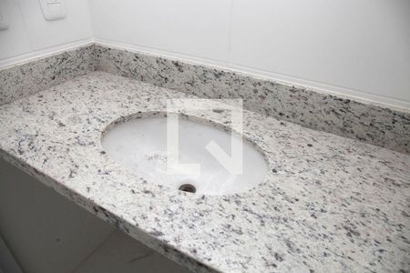 Apartamento à venda com 72m², 1 quarto e 1 vagaBanheiro do Quarto 