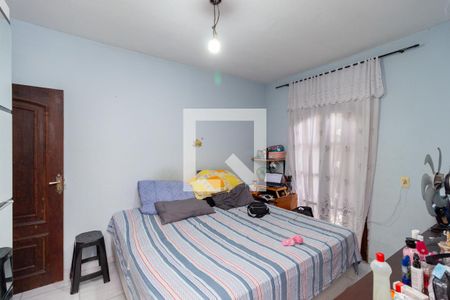 Casa à venda com 125m², 3 quartos e 1 vaga Casa à venda com 125m², 3 quartos e 1 vagaCasa 2 - Suíte