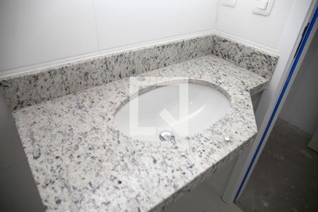 Apartamento à venda com 83m², 2 quartos e 1 vagaBanheiro Quarto 2 Suíte