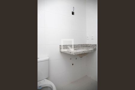 Apartamento à venda com 83m², 2 quartos e 1 vagaBanheiro Quarto 2 Suíte