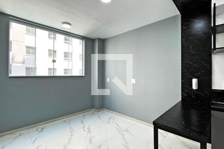 Sala de apartamento para alugar com 1 quarto, 23m² em Vila das Bandeiras, Guarulhos
