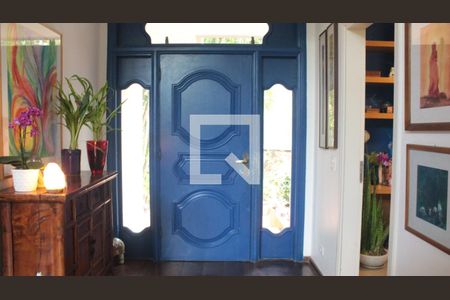 Hall social de casa para alugar com 6 quartos, 560m² em Vila Tramontano, São Paulo