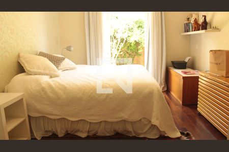 Casa para alugar com 560m², 6 quartos e 8 vagasQuarto 2 - Suíte