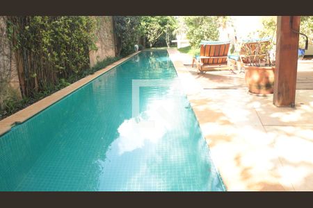 Casa para alugar com 560m², 6 quartos e 8 vagasPiscina