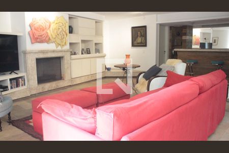 Casa para alugar com 560m², 6 quartos e 8 vagasSala 2