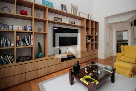 Sala 1 de apartamento para alugar com 3 quartos, 160m² em Cerqueira César, São Paulo