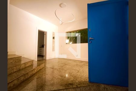 Hall  de casa à venda com 5 quartos, 500m² em Gávea, Rio de Janeiro
