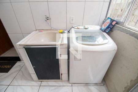 Casa à venda com 212m², 3 quartos e 2 vagas Casa à venda com 212m², 3 quartos e 2 vagasÁrea de Serviço