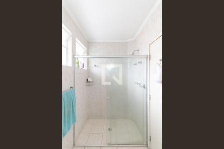 Casa à venda com 500m², 4 quartos e 7 vagas Casa à venda com 500m², 4 quartos e 7 vagasBanheiro dos Quartos 3 e 4