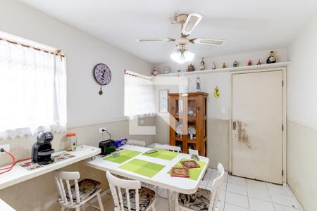 Casa à venda com 500m², 4 quartos e 7 vagas Casa à venda com 500m², 4 quartos e 7 vagasCopa