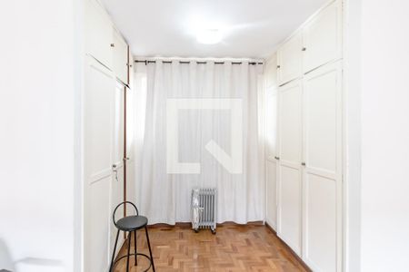 Casa à venda com 500m², 4 quartos e 7 vagas Casa à venda com 500m², 4 quartos e 7 vagasQuarto 3