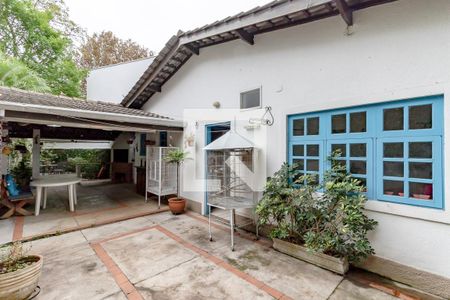 Casa à venda com 500m², 4 quartos e 7 vagas Casa à venda com 500m², 4 quartos e 7 vagasEdícula