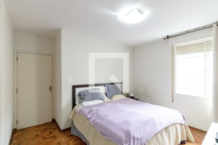 Casa à venda com 500m², 4 quartos e 7 vagas Casa à venda com 500m², 4 quartos e 7 vagasQuarto 3