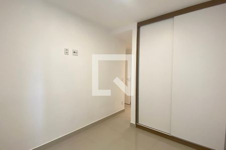 Suíte 1 de apartamento para alugar com 2 quartos, 62m² em Bethaville I, Barueri