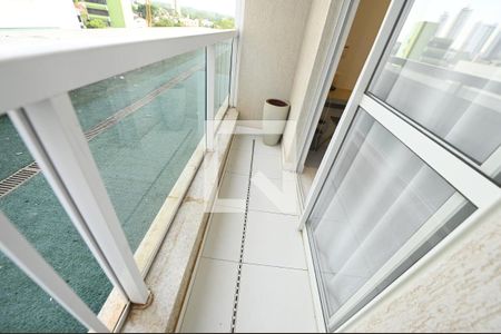 Studio para alugar com 55m², 1 quarto e 1 vaga Studio para alugar com 55m², 1 quarto e 1 vagaVaranda