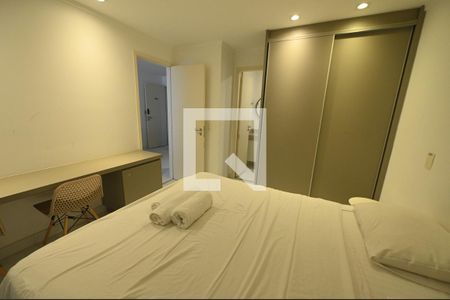 Studio para alugar com 55m², 1 quarto e 1 vaga Studio para alugar com 55m², 1 quarto e 1 vagaQuarto